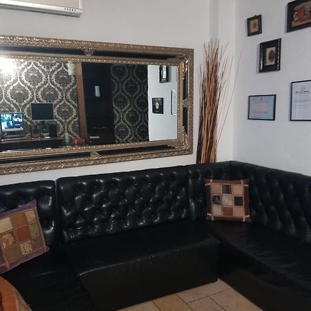 Mpoint Motel Bukareszt Zewnętrze zdjęcie