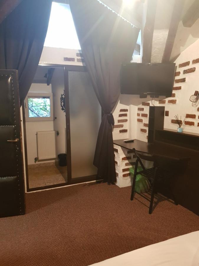 Mpoint Motel Bukareszt Zewnętrze zdjęcie